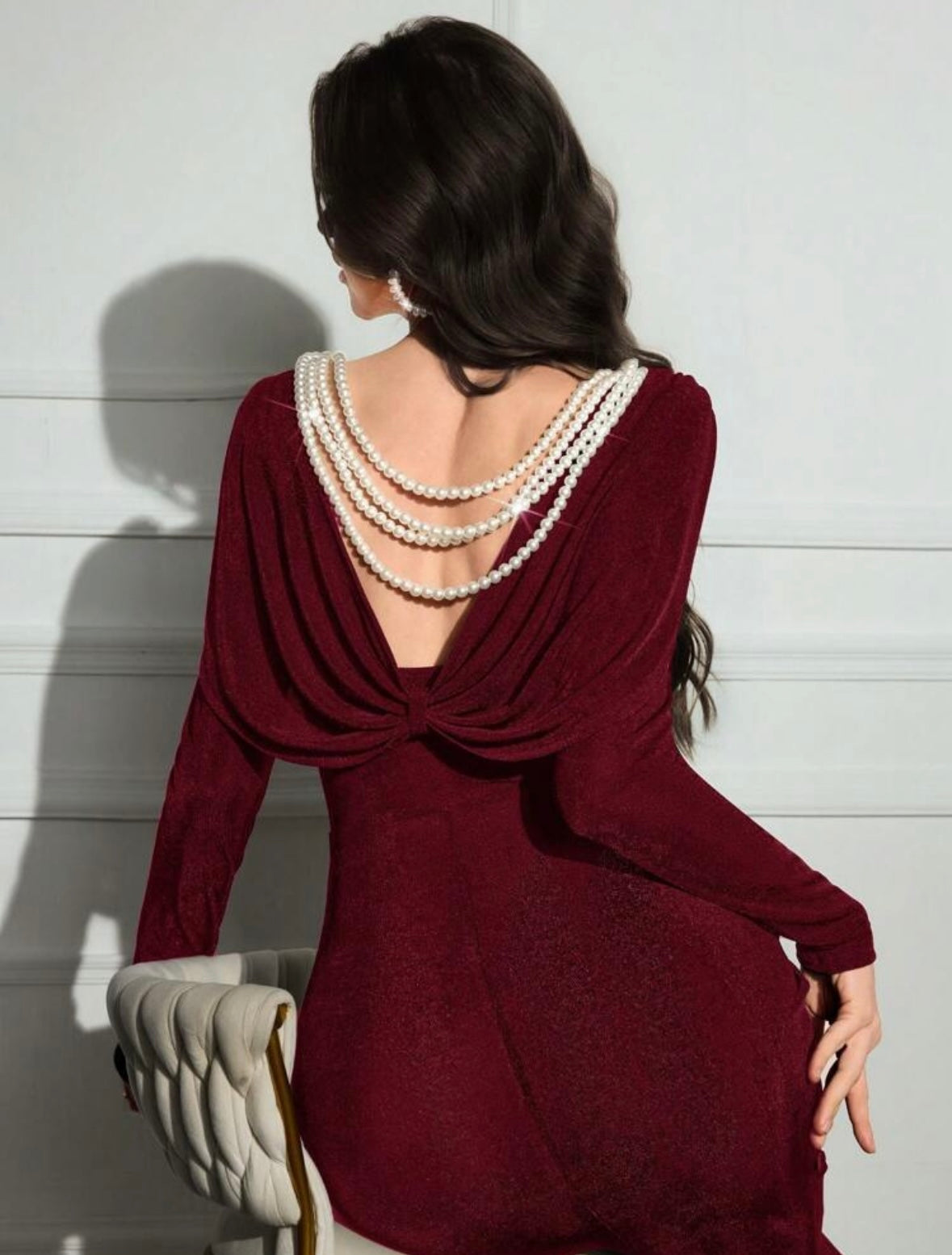 Fitted Silhouette | Elegant | Long sleeves | Adorned with Faux Pearls