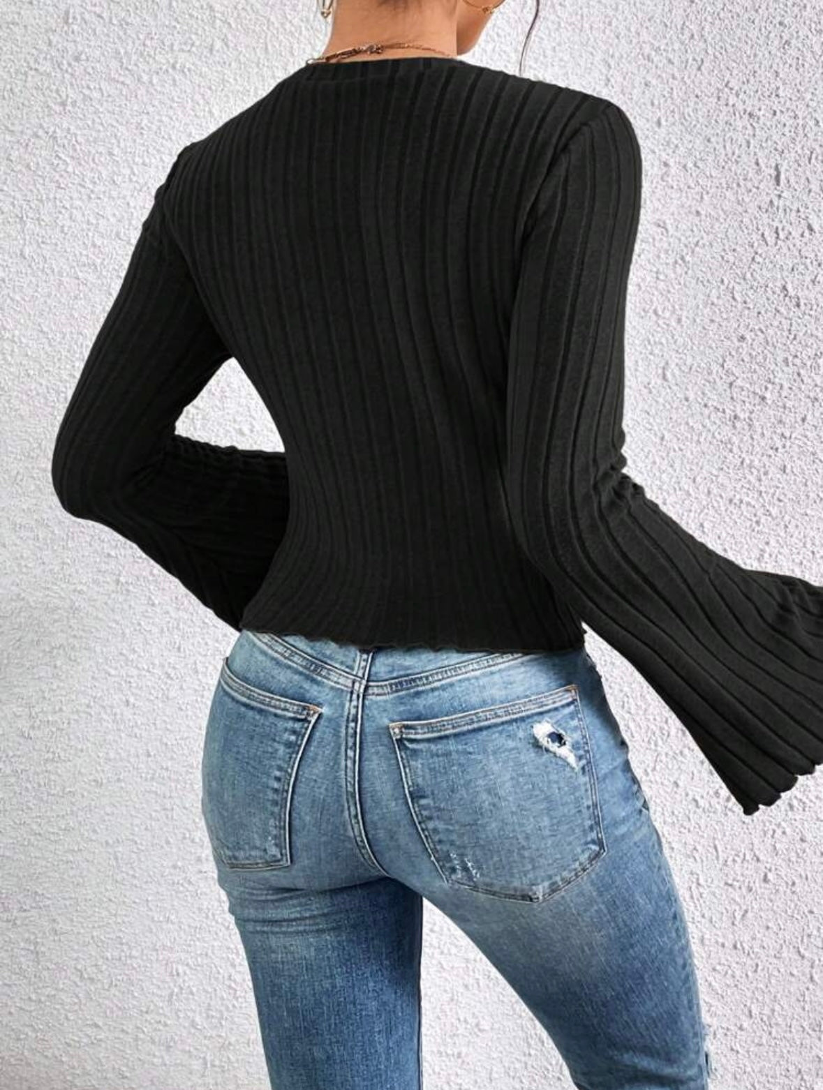 Knit Tee | Trimmed Trumpet Sleeve | Ribbed Texture