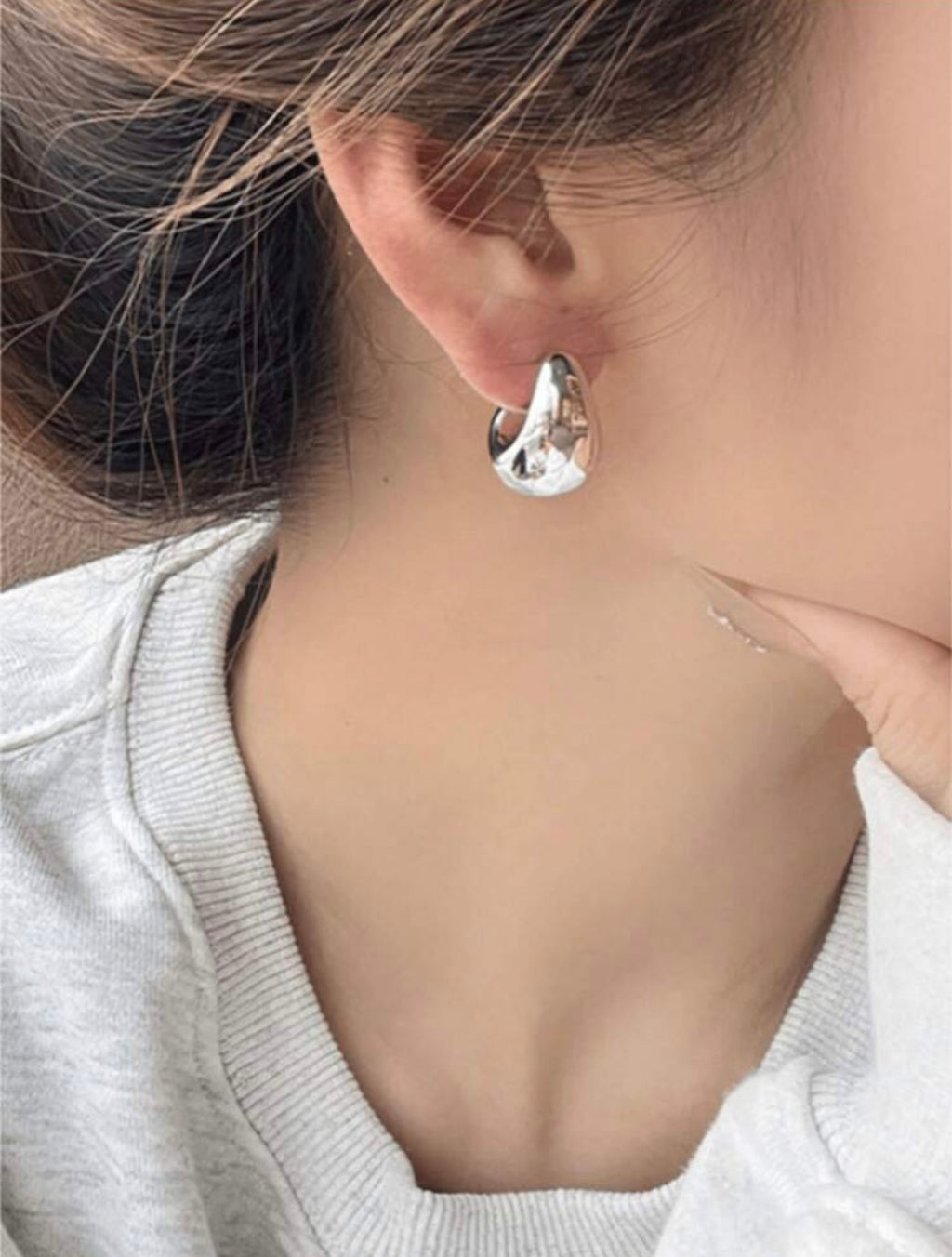 Geometric Teardrop Earrings | Elevate any outfit |