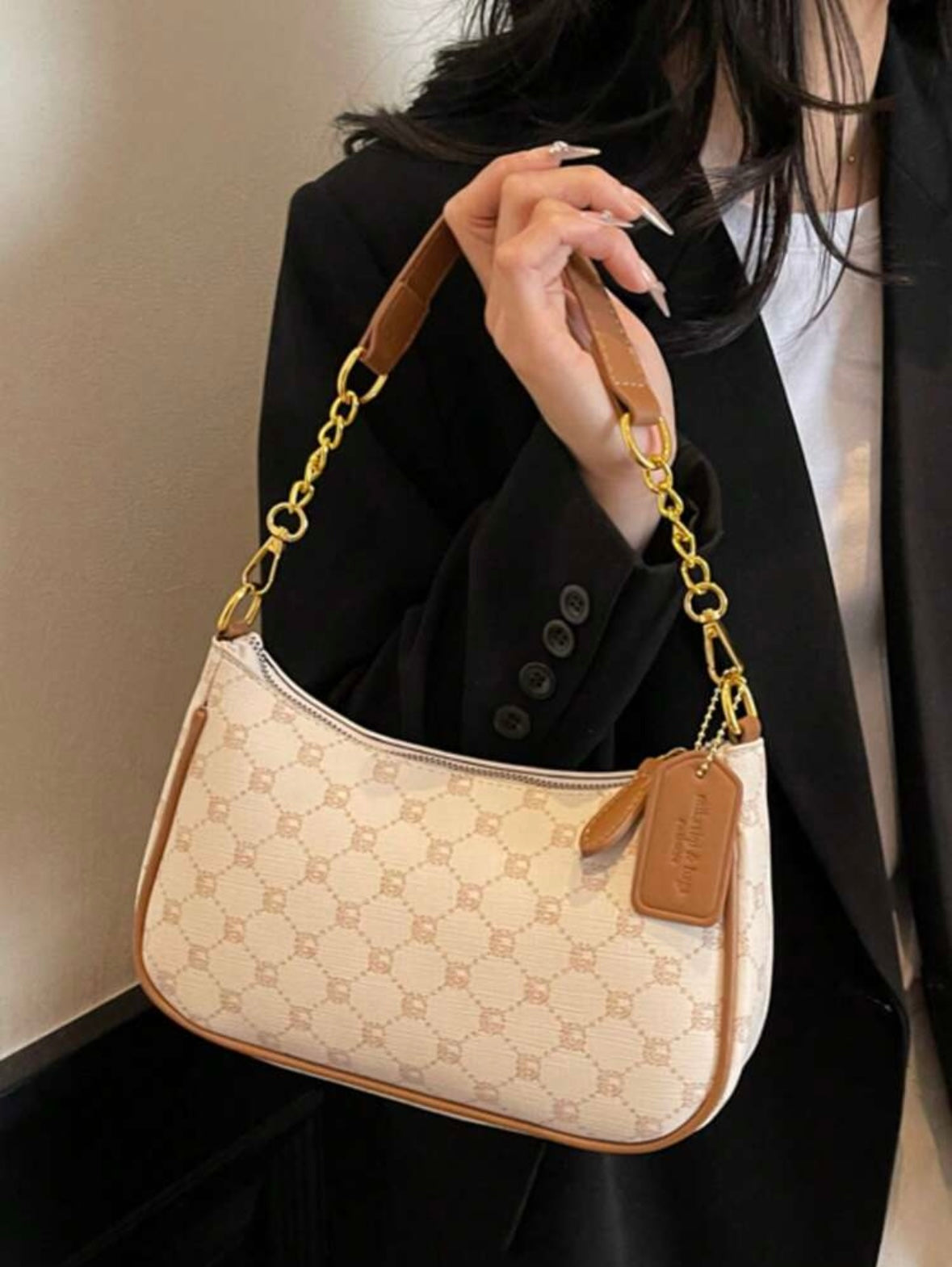 Women's shoulder bag | Adjustable strap | Metallic embroidered letters |