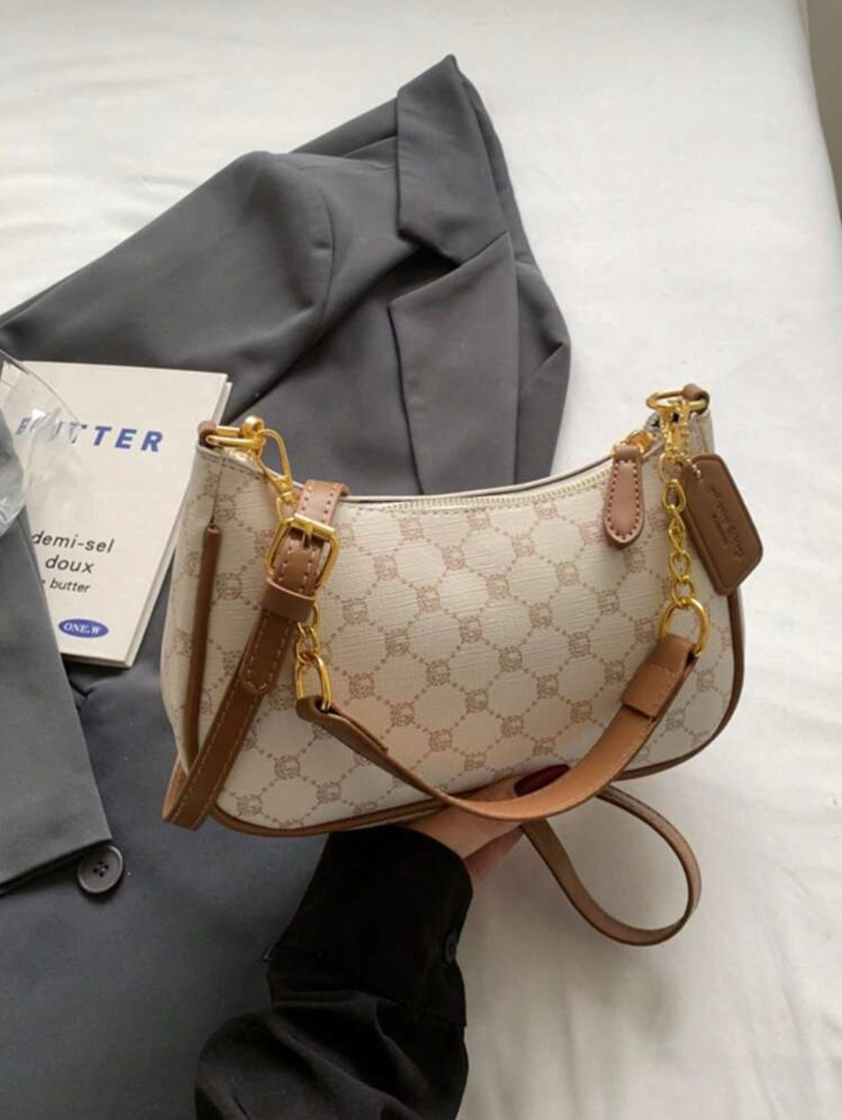 Women's shoulder bag | Adjustable strap | Metallic embroidered letters |